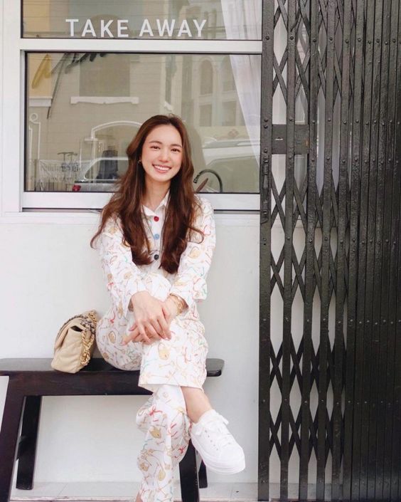 正常的男女關係之間本來就是互相需要的,而互相麻煩對方就如同粘合劑
