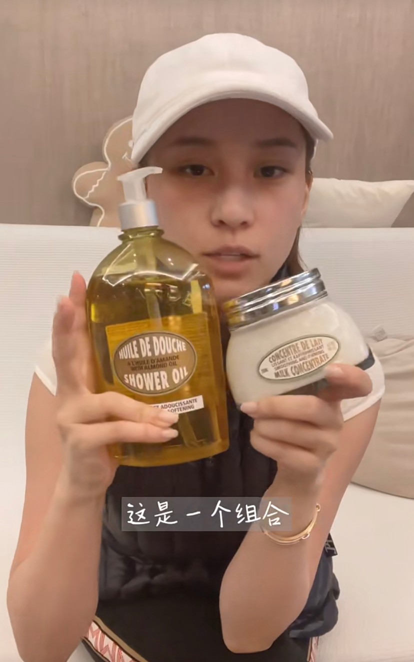 屬於乾燥肌的何超蓮每到冬季皮膚就會特別容易過敏