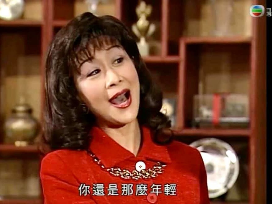 陳曼娜曾在2000年原版《十月初五的月光》中飾演萬朱莎華一角