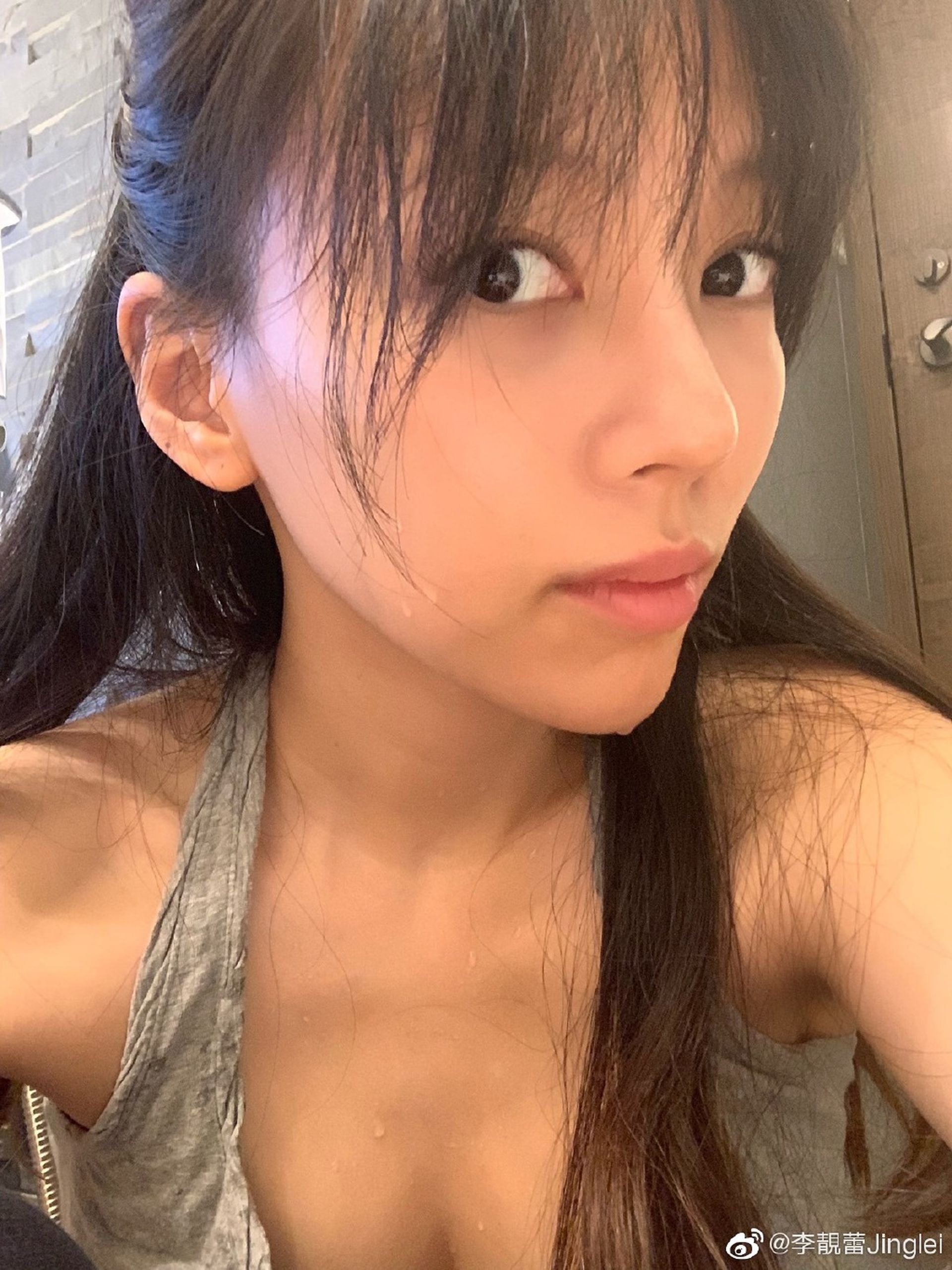 李靚蕾亦不甘示弱，高調反擊Yumi聲稱有大量證據。