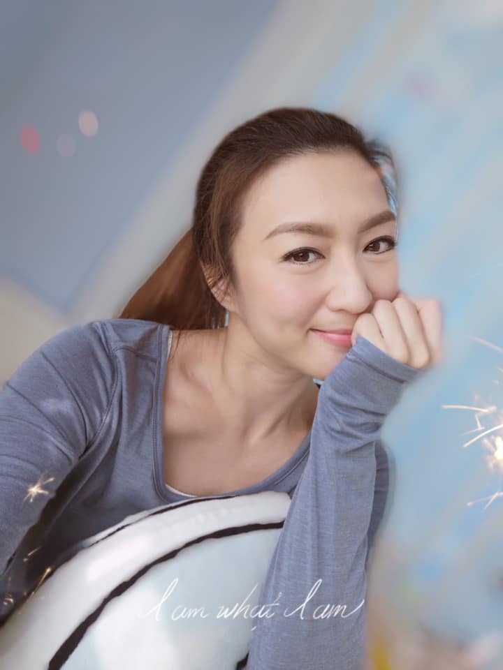 姚嘉妮與老公林祖輝一齊合力經營童裝生意。