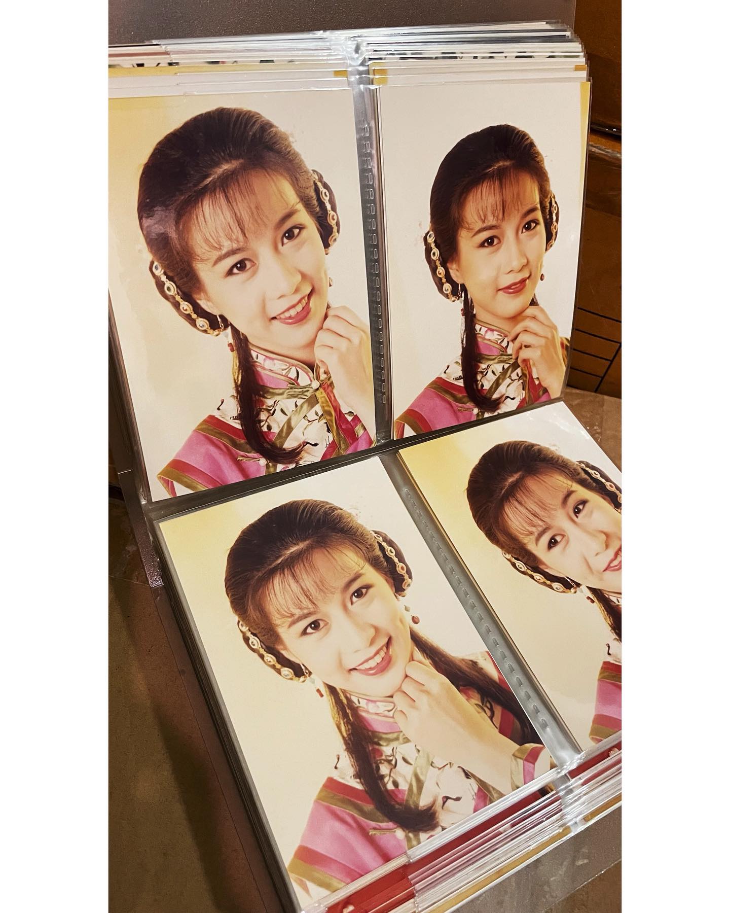 趙學而古裝loook被網民大讚好有仙氣。