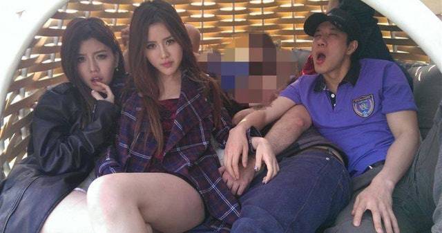 Yumi承認曾是王力宏前任女友。