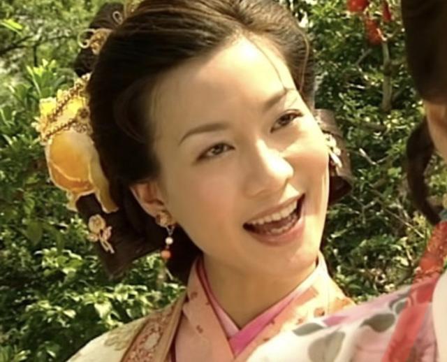 趙學而憑《皆大歡喜》中的「林玉露」一角成功入屋。