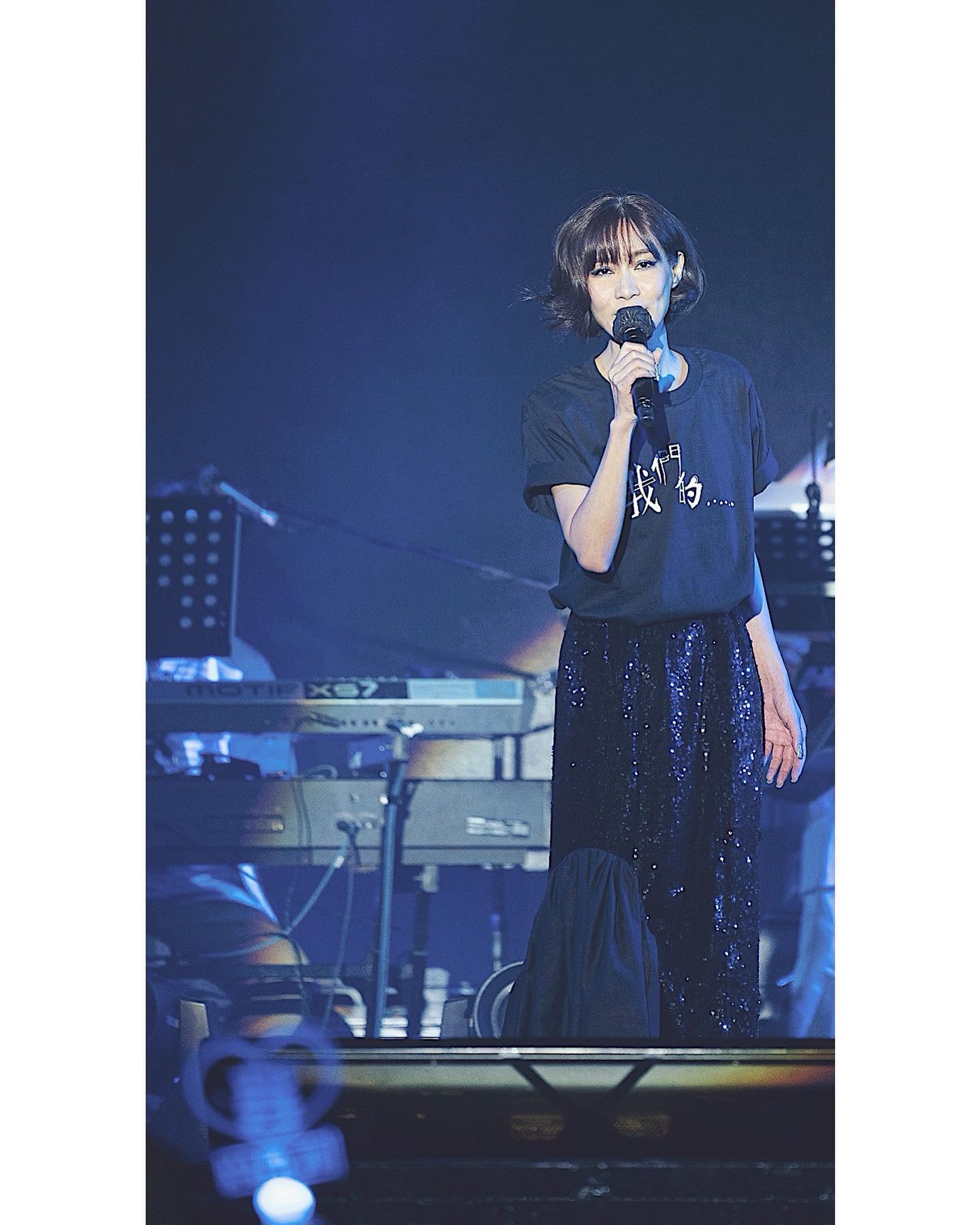 趙學而於1988年參加新秀歌唱比賽，可是在準決賽時被淘汰。