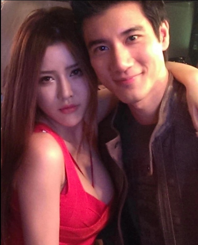 By2妹妹Yumi被指介入王力宏婚姻。