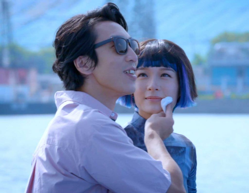 李佳芯《智能愛人》中飾演機械人阿寶。