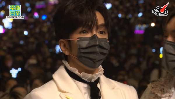 Anson Lo誤以為自己得獎而一度站立。