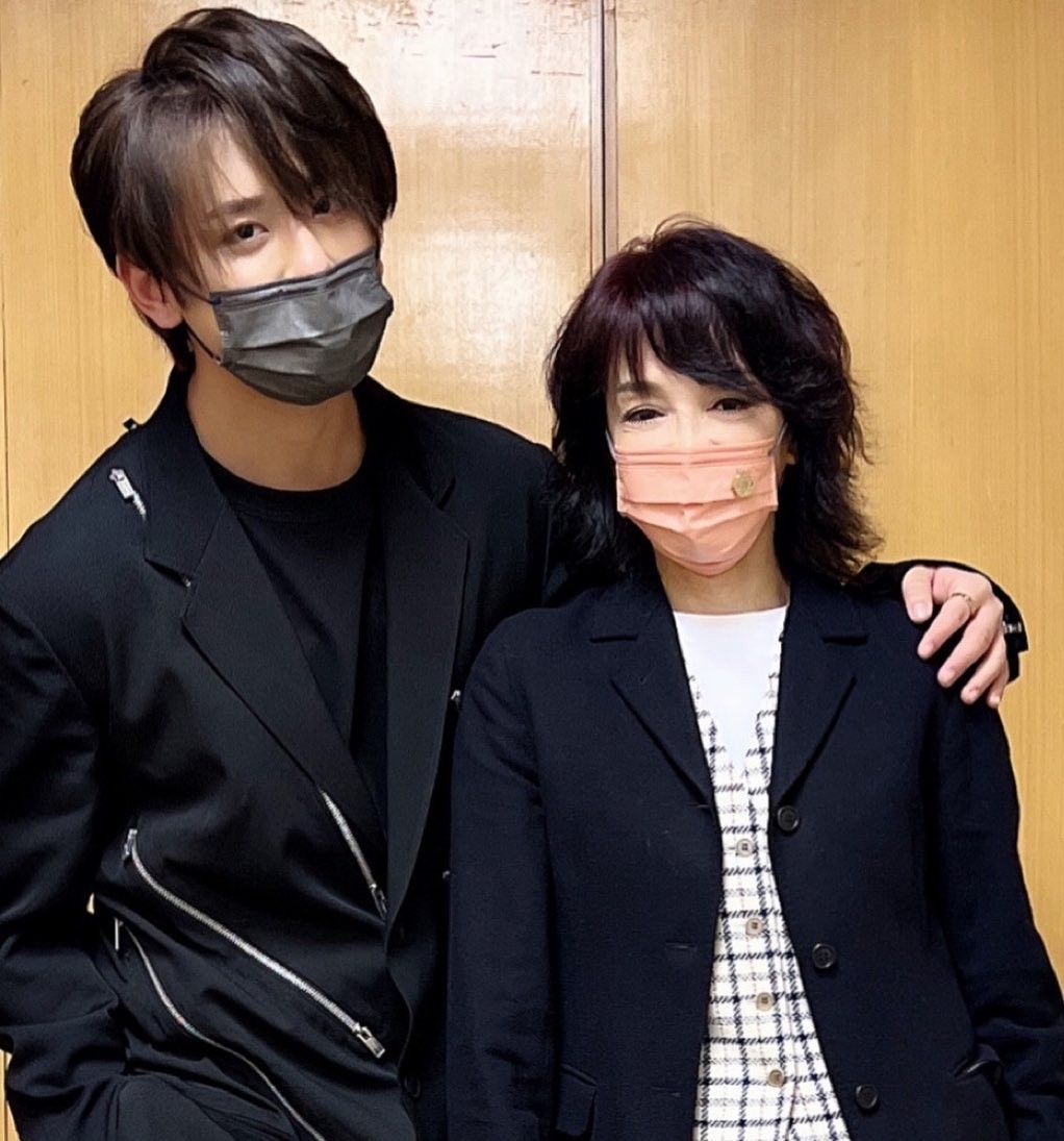 Do姐鄭裕玲IG上只Follow兩位藝人,王嘉爾、姜濤。