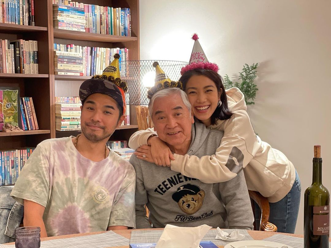 姜麗文表示當年父親一個人為了兩兄妹捱了不少苦