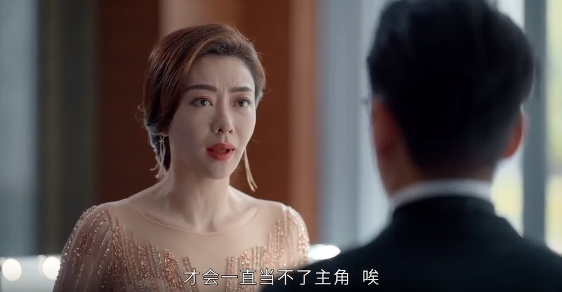 熊黛林在《家族榮耀》中飾演富貴人家的大少奶奶.