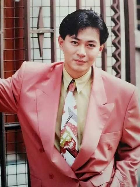 江華1987年參加亞洲電視藝員訓練班