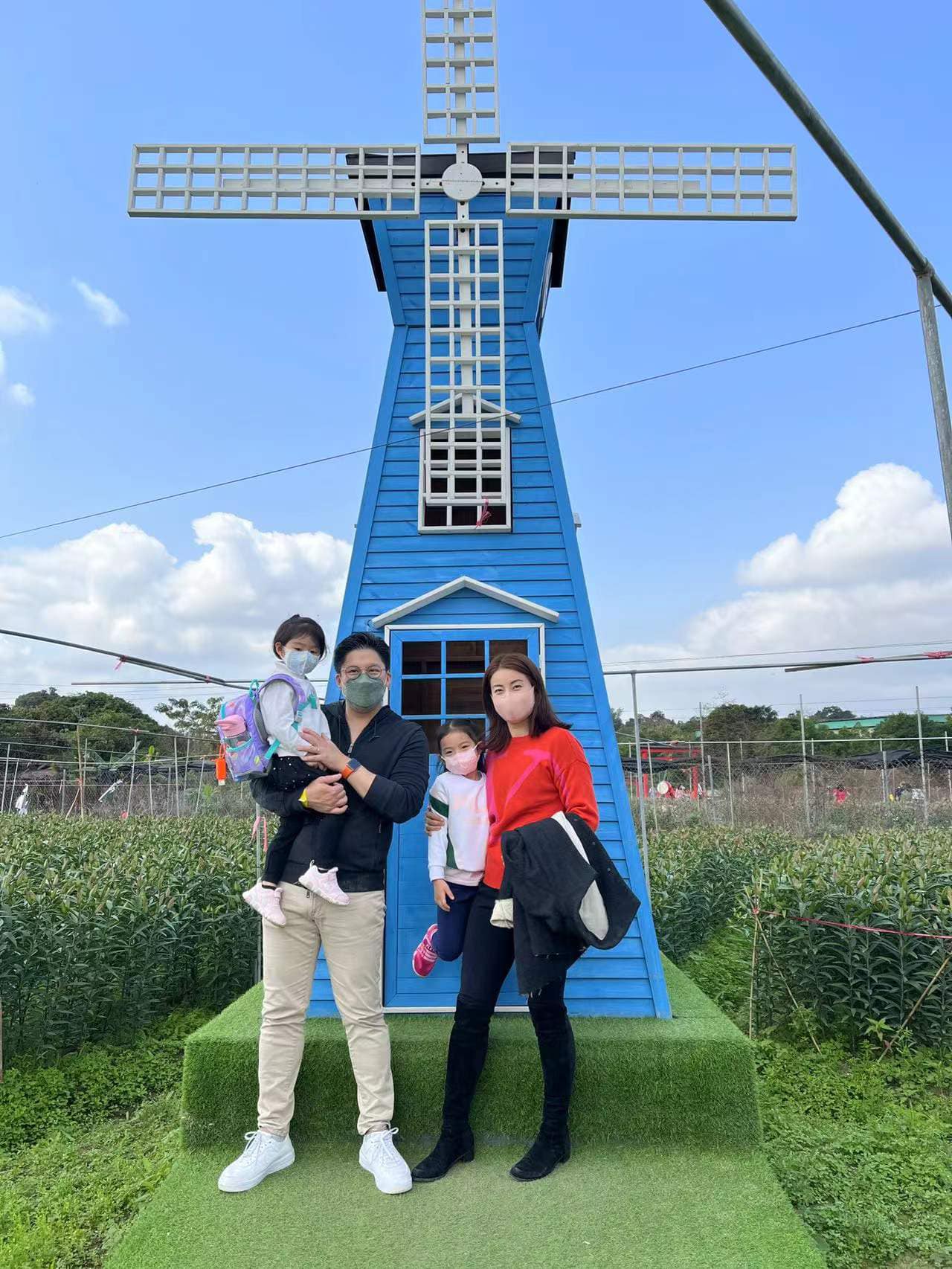 霍啟剛並沒有因此而忽略與家人的相處時光