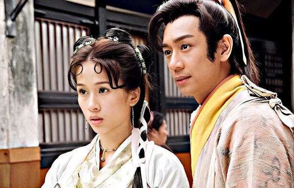 《天子尋龍》扮演的「碧瑤仙子」,更是70、80後的集體回憶