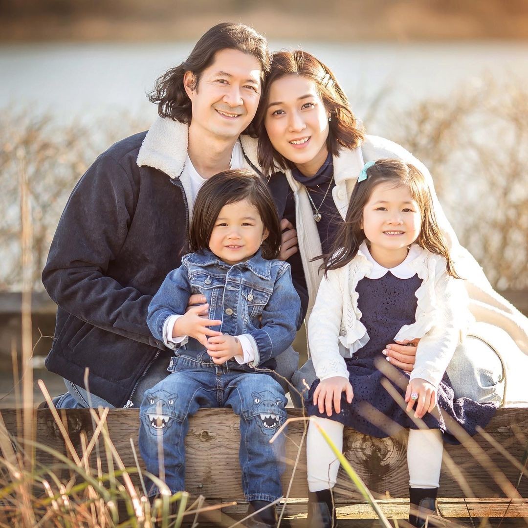 鍾嘉欣在2016年宣布與Jeremy結婚後,便和老公長居加拿大