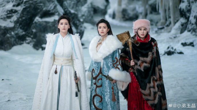 《倚天屠龍記》三位女主角合照。