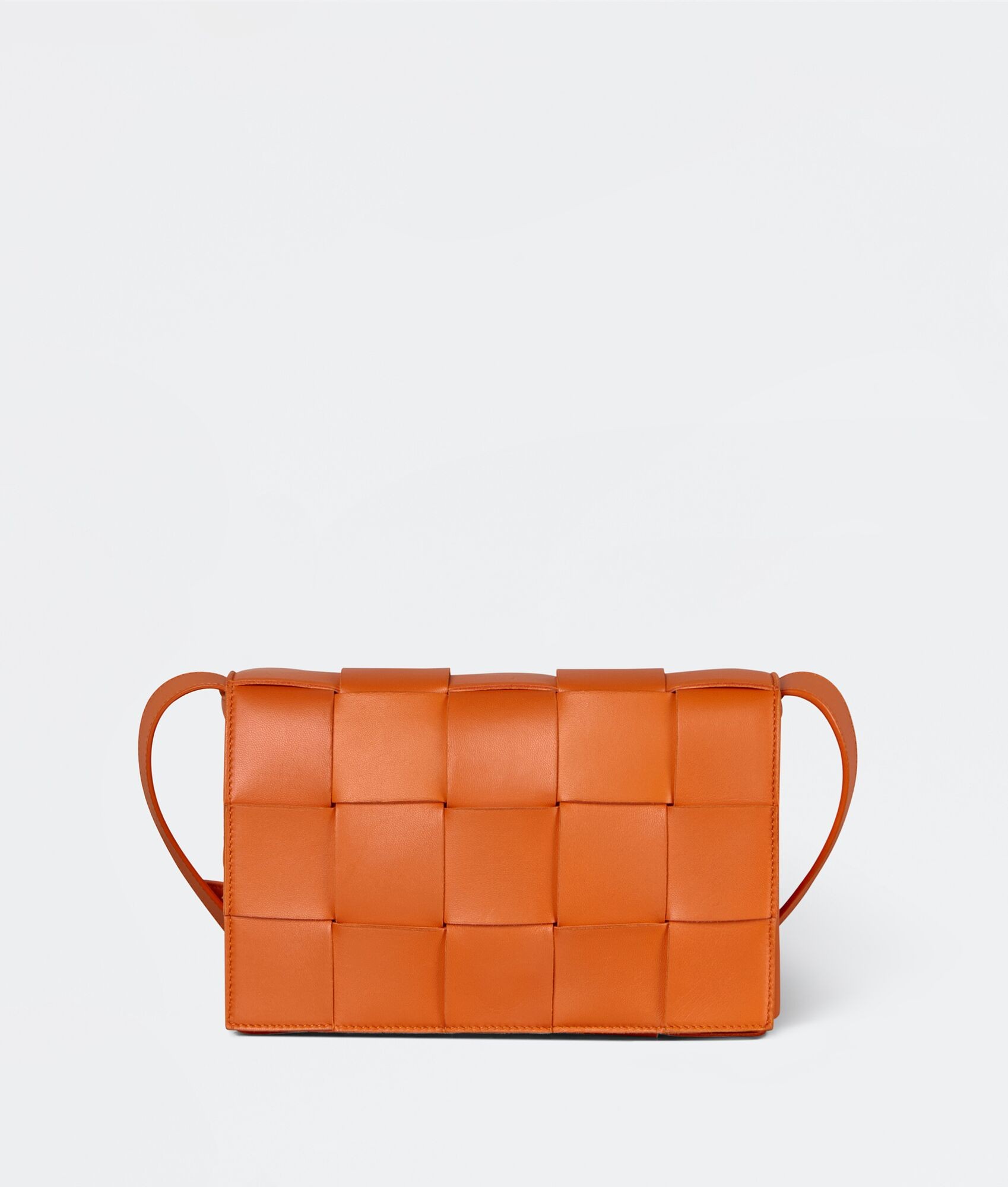 Bottega Veneta Cassette HK$17,900