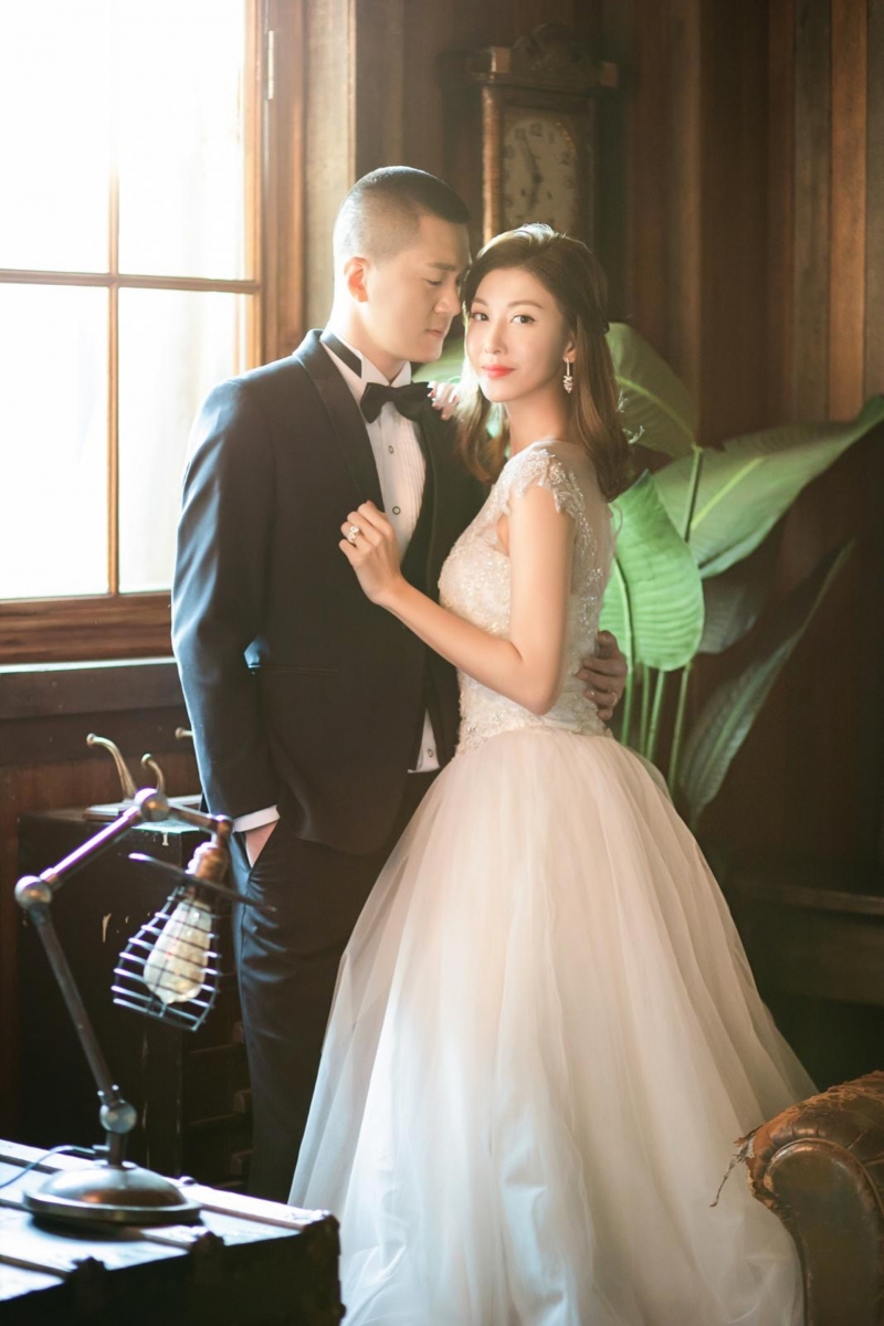 前夫是富二代,按理說李彩華在離婚後可以獲得一筆餘生無憂的贍養費,然而她並沒有收取對方任何贍養費。
