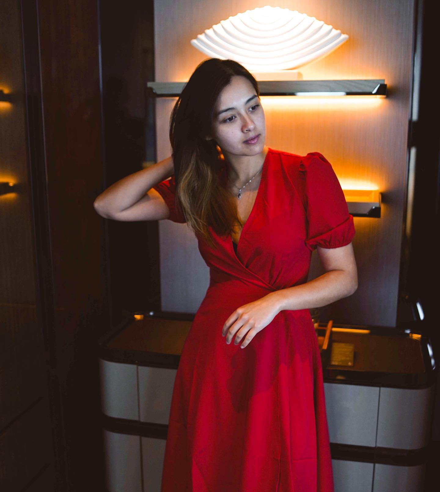 謝嘉怡拍片自爆在TVB的收入以及以前在英國做護士的人工。