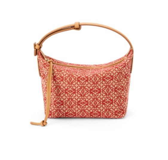 Loewe 情人節限定系列|小號Anagram緹花小牛皮Cubi手袋 $9500