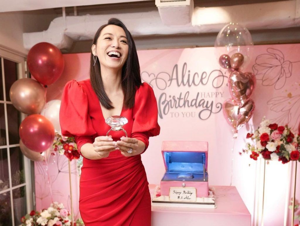 陳煒直言被未婚夫求婚令她感到好驚喜。