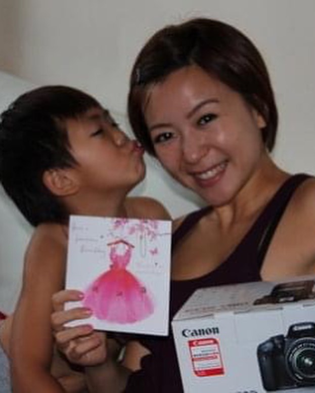 梁芷珮(Christy)如今捱過世俗眼光多年後,成為讓人羨慕的靚媽