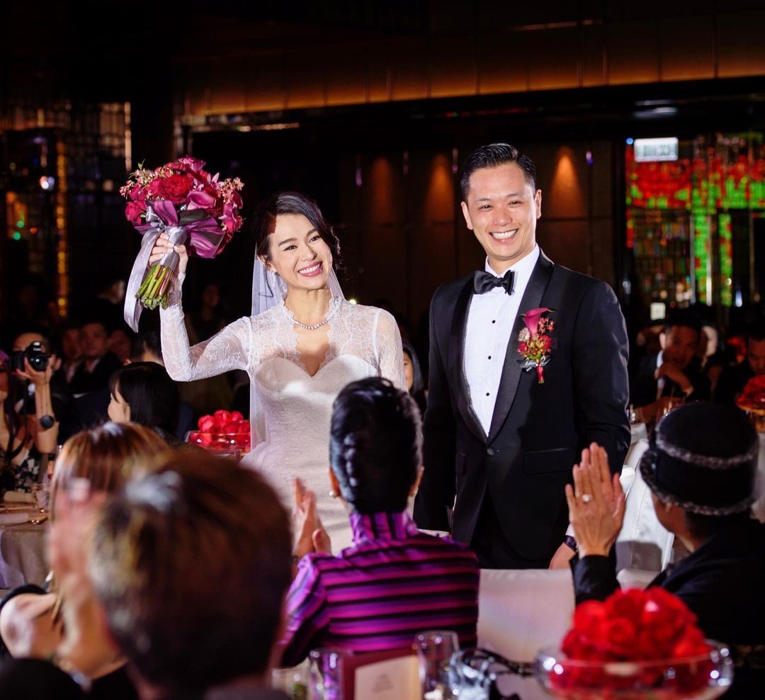 李乘德與胡杏兒結婚照片