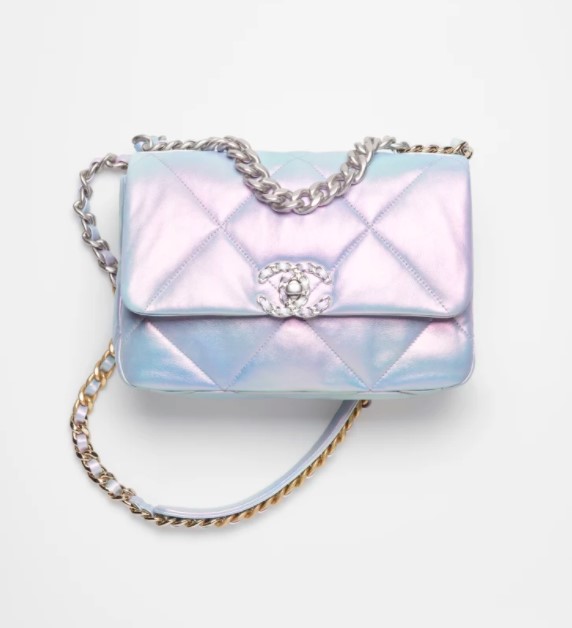 CHANEL 19 手袋$44,600