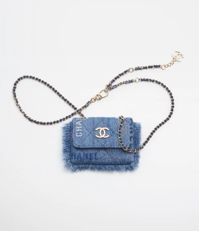 CHANEL附皮帶手袋$12,200