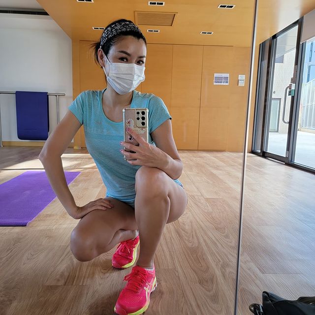 做瑜珈是陳茵媺的保養秘訣之一。