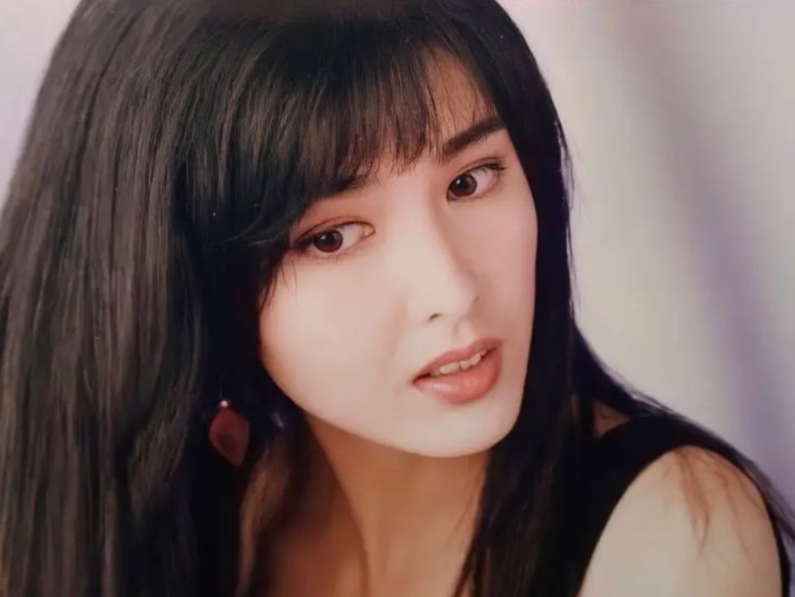 周慧敏(Vivian)被稱為香港玉女掌門人