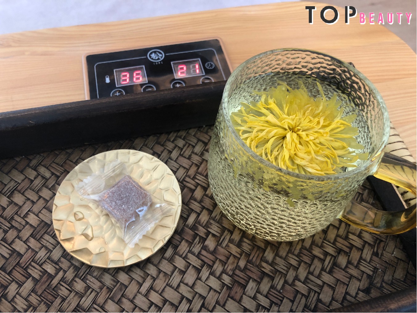 自家製的姜糖及菊花茶有驅寒暖宮的作用