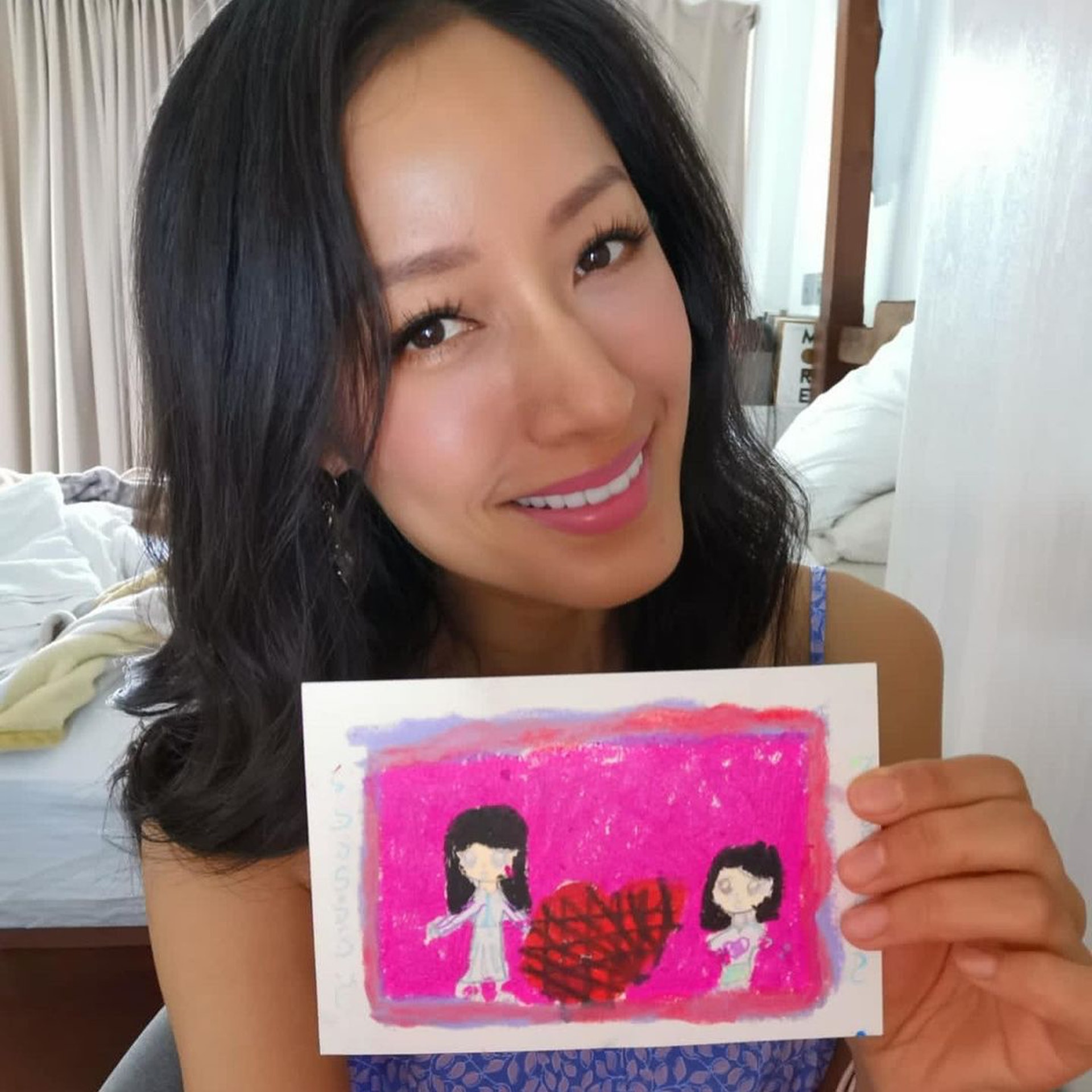 隱約可見蔣怡的睡房好大!