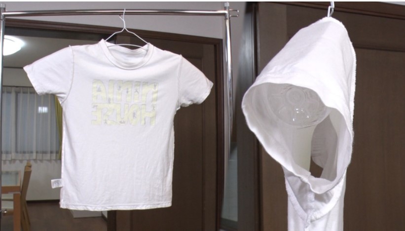 專家建議我們可以用厚身或拗彎的衣架晾T—shirt,確保T—shirt內部能夠接觸到空氣