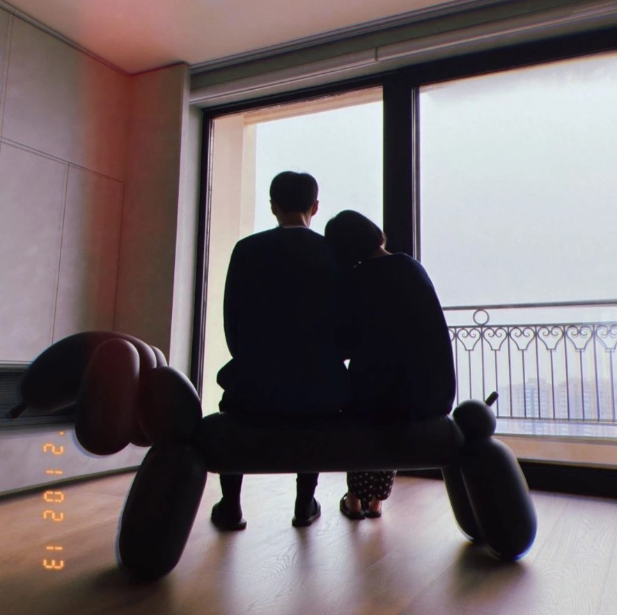 楊丞琳與李榮浩去年新年婚後再會面。