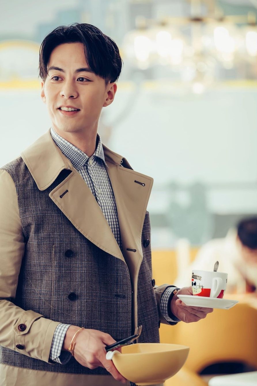 朱鑑然除了外表有型，演技亦非常自然，