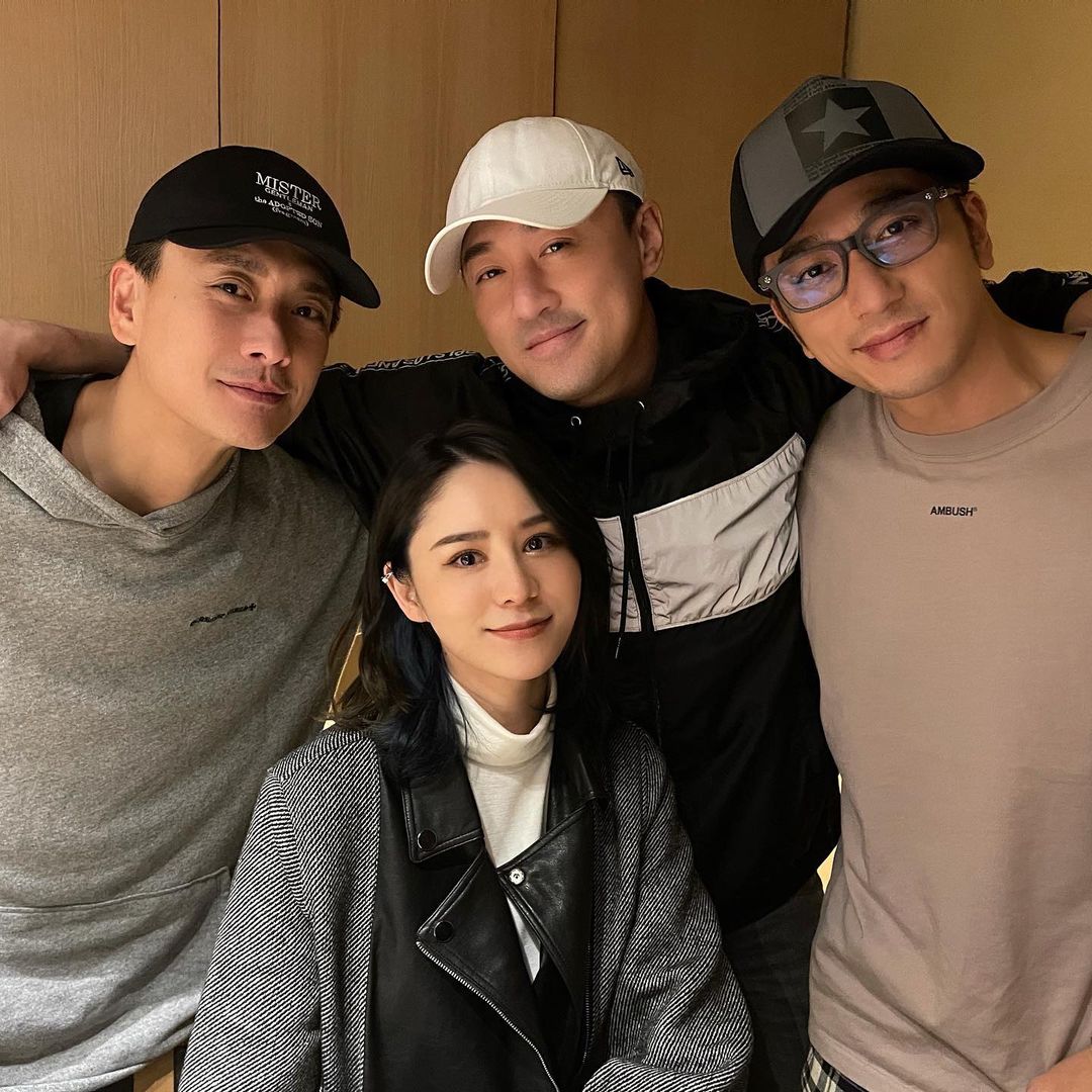 林峯與張馨月(Carina)拍拖時相當低調,而婚後兩人就多了在社交平台上分享幸福生活