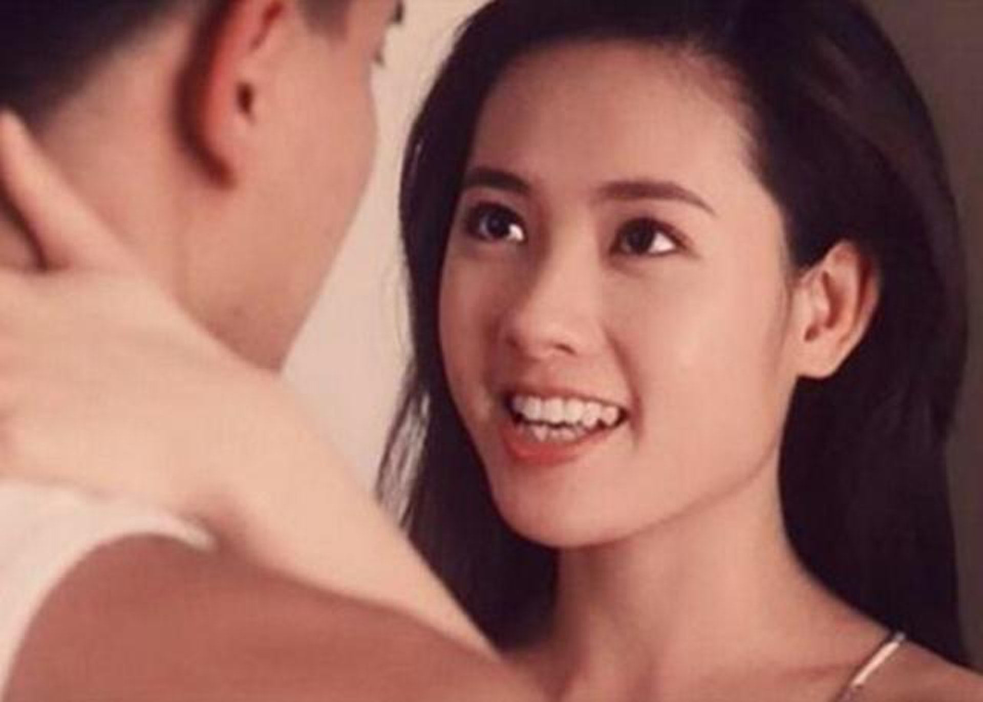 香港八九十年代女神榜第十位:李麗珍