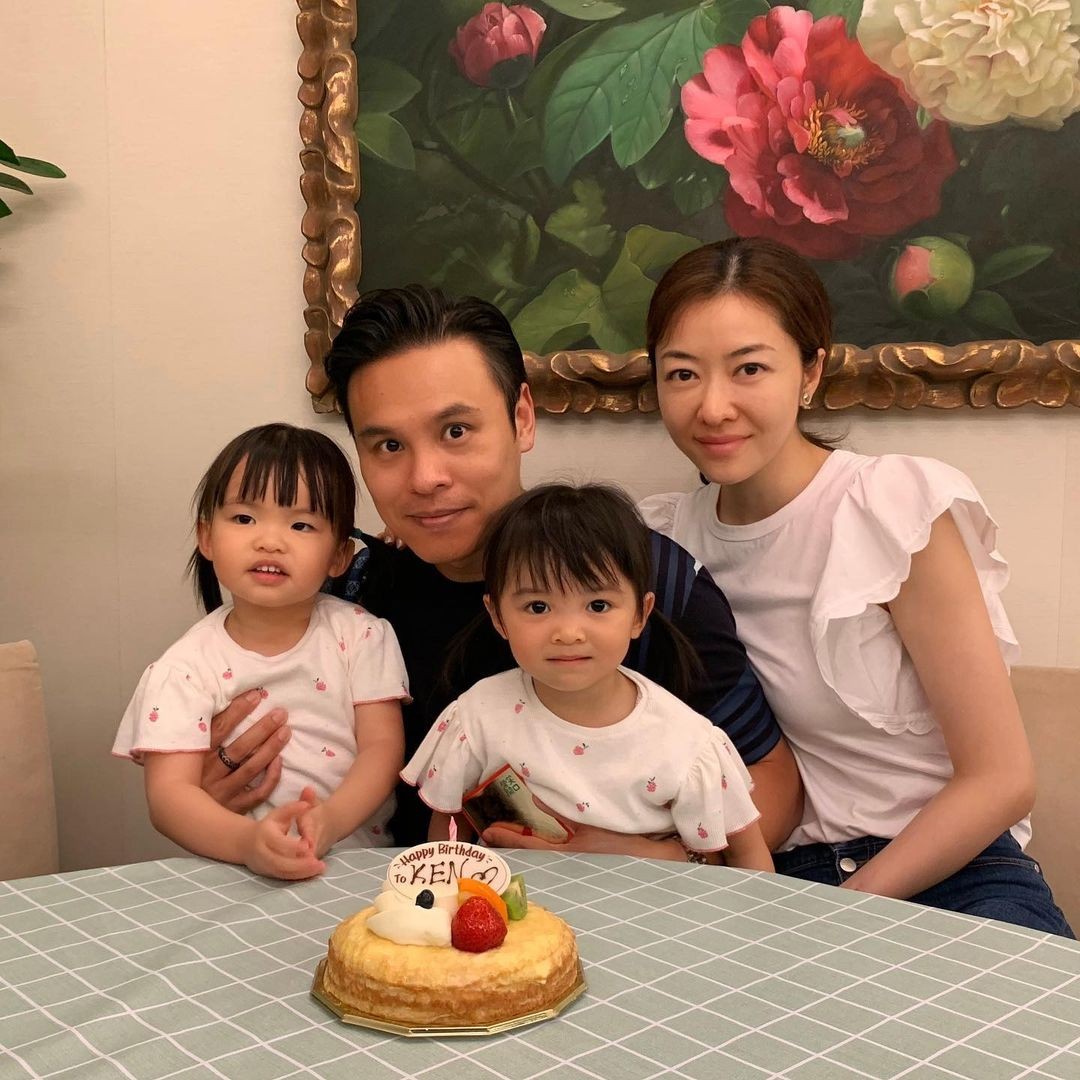 婚後兩年誕下孖女淡出幕前做全職媽媽