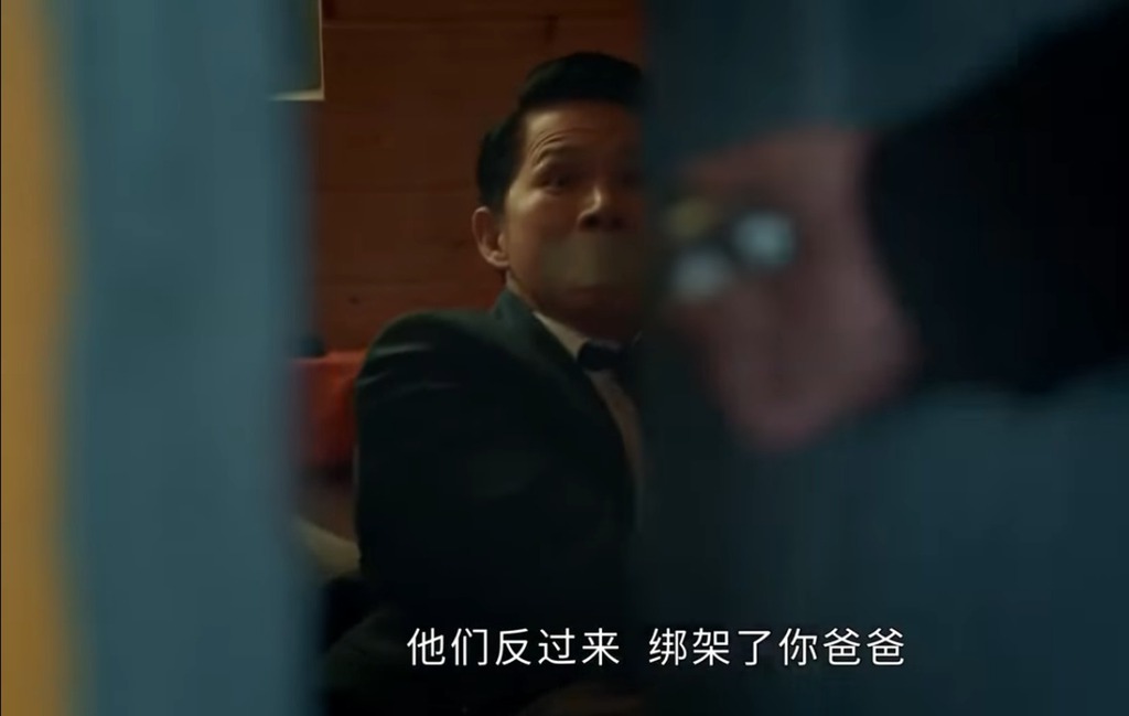 黑道中人直接綁架「馬世昌」,再向「馬世宏」索取贖金。