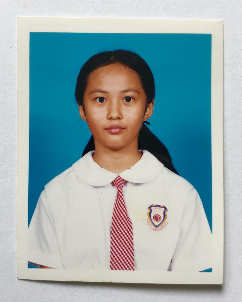 原來Kathy都有過一段曬黑時期