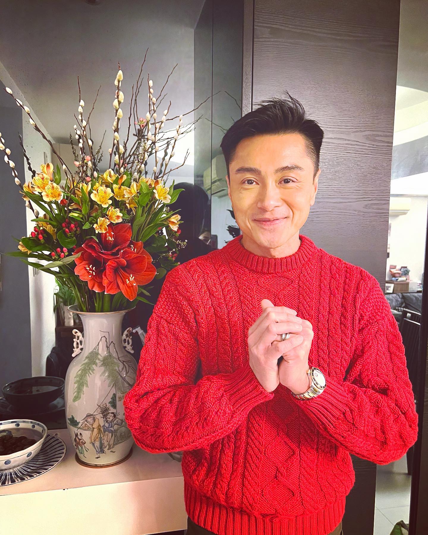 黃浩然30歲就結婚,在娛樂圈中算是早婚一族,他曾形容自己個性傳統。