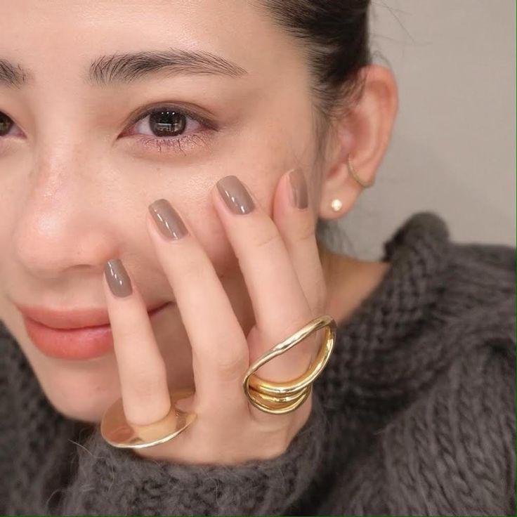 WFH快速妝容二:毛流感眉毛