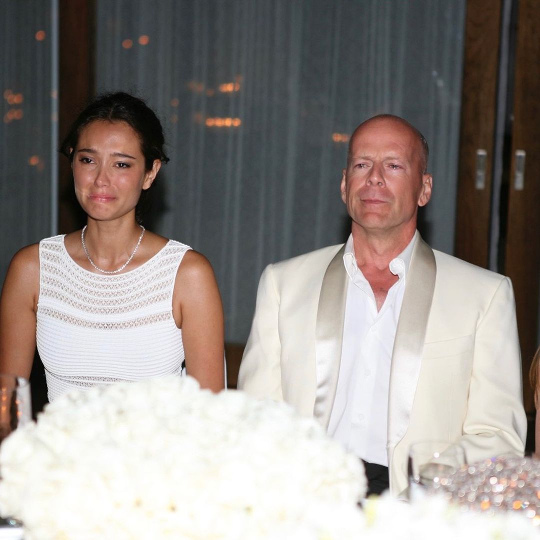 布斯韋利士(Bruce Willis)與現任老婆Emma Heming結婚照