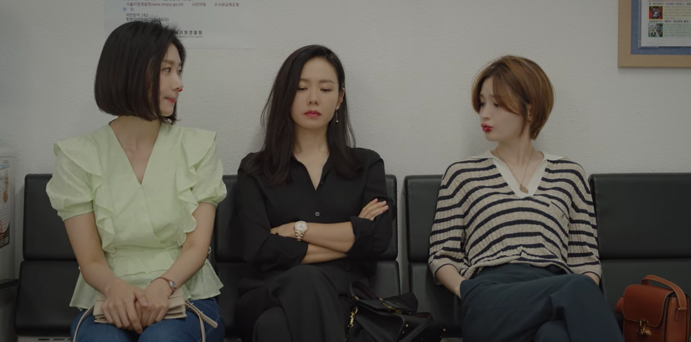 孫藝珍《三十九》多次使用Valentino的手袋