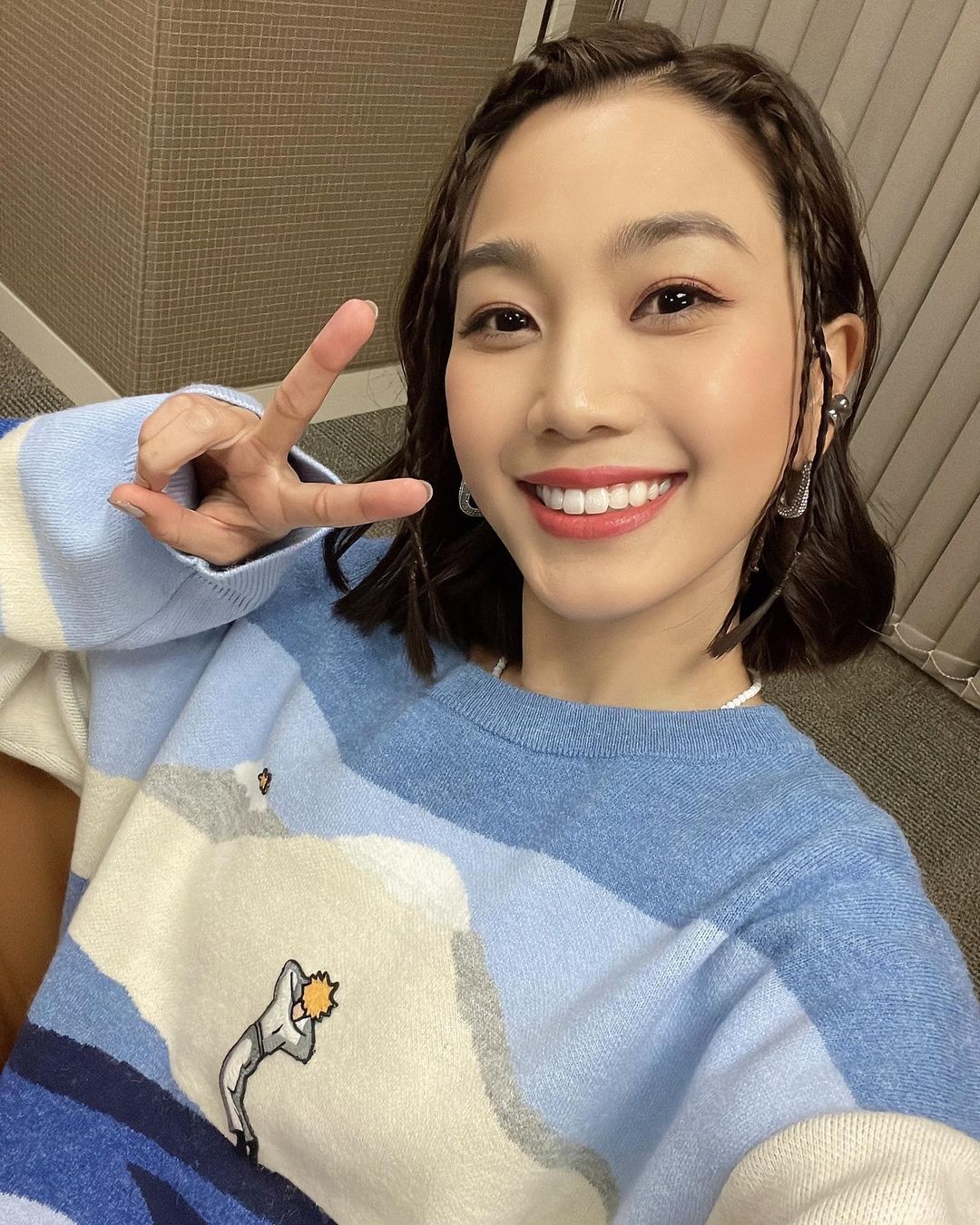 出身演藝世家精通5種語言