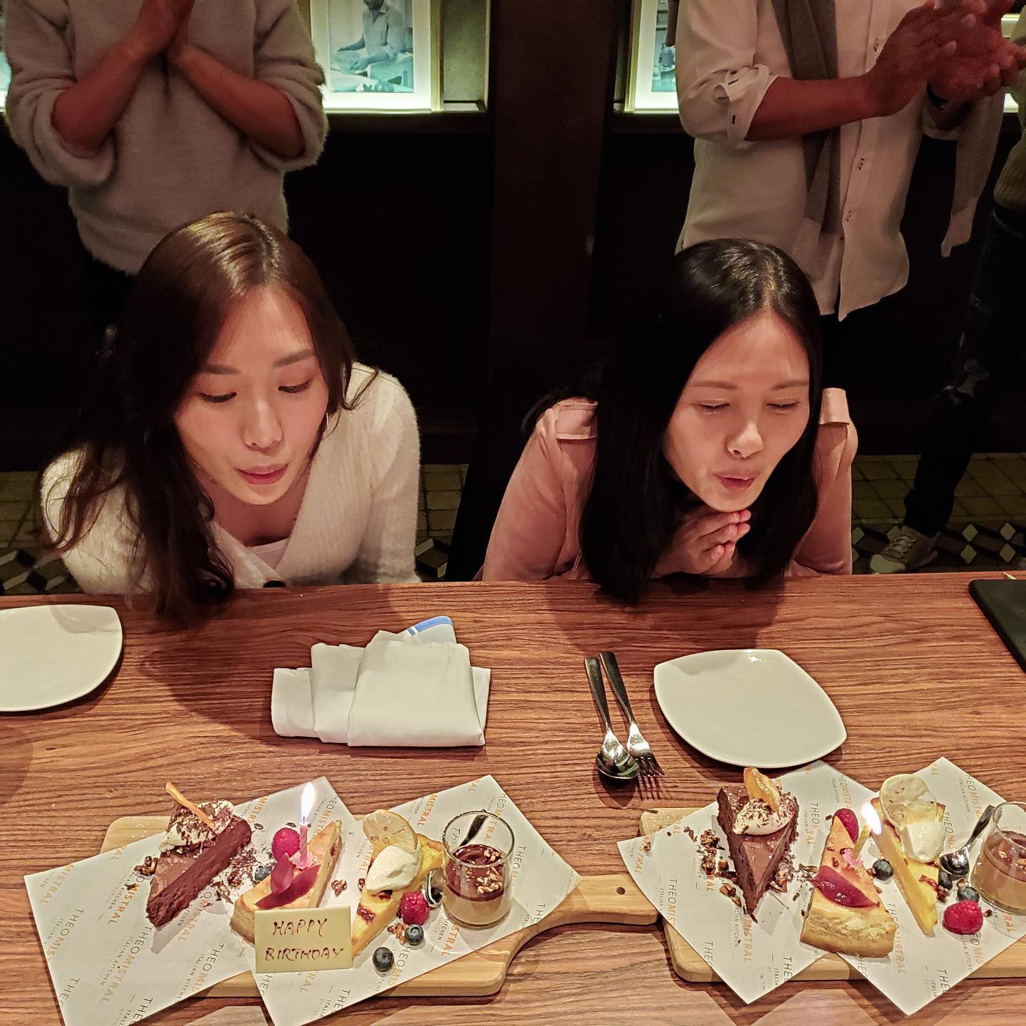 李麗珍與女兒許倚榕齊齊慶祝生日。