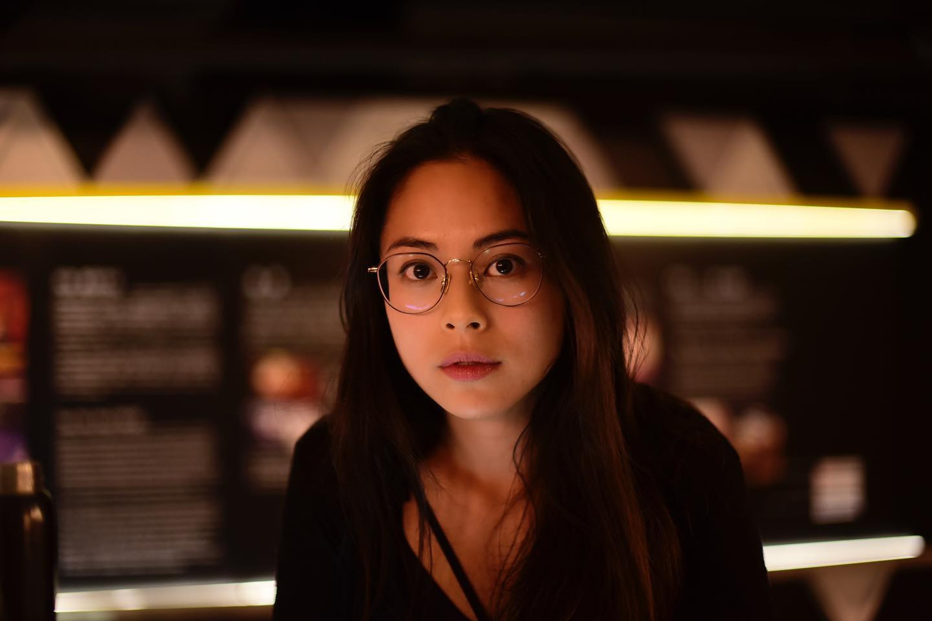 現年32歲的黃婉華出生於加拿大,三歲與家人返港