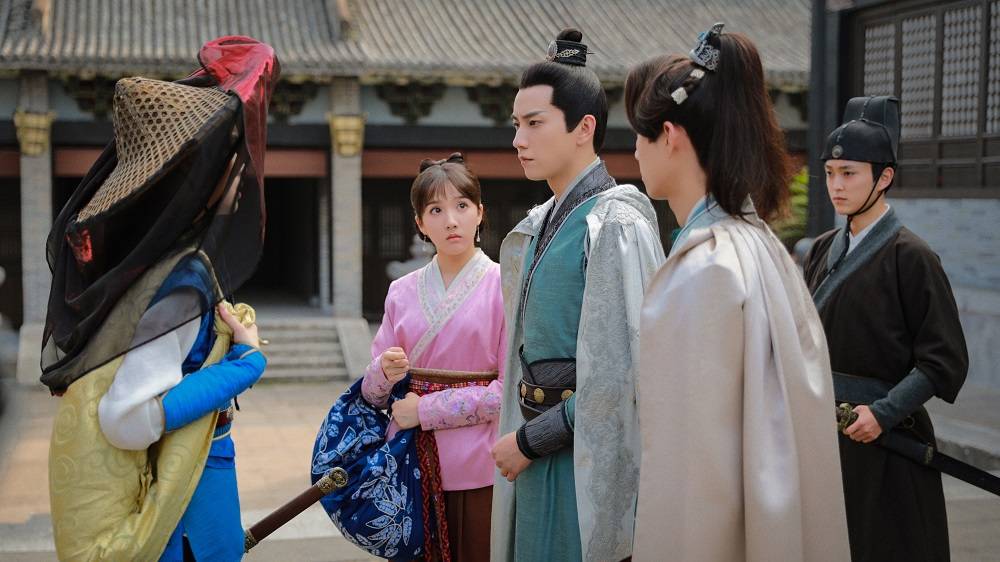 「楚楚」與安郡王「蕭瑾瑜」的背景有著天壤之別,前者受萬人仰望,後者受大眾歧視。