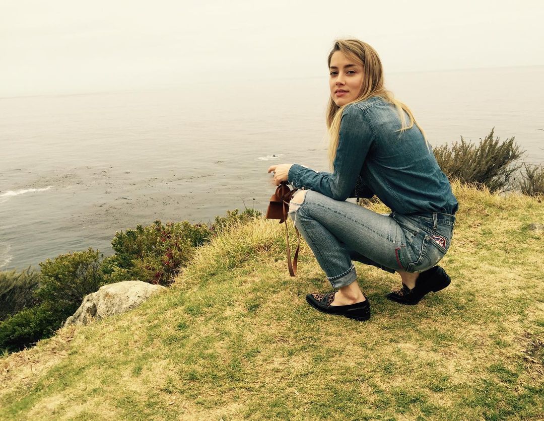 安芭赫德(Amber Heard)開庭前曾表示愛前夫